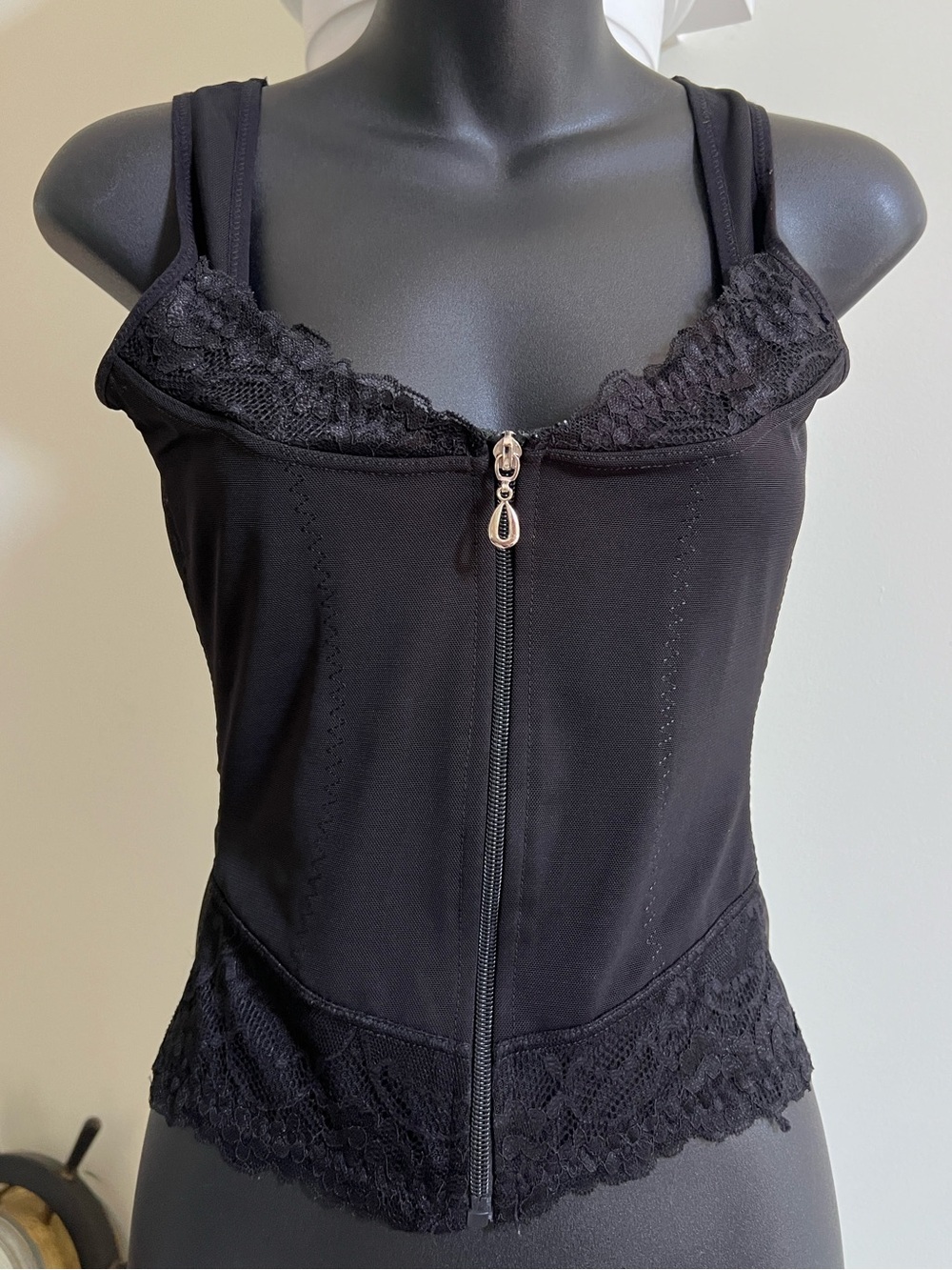 Black Zip Front Heavenly Shapewear Lace Trim Corset Cropped Tank Top Size Large